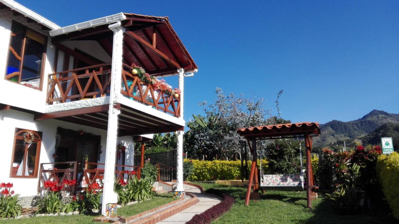 Coliving La Boira Bed & Breakfast Jardin Ngoại thất bức ảnh