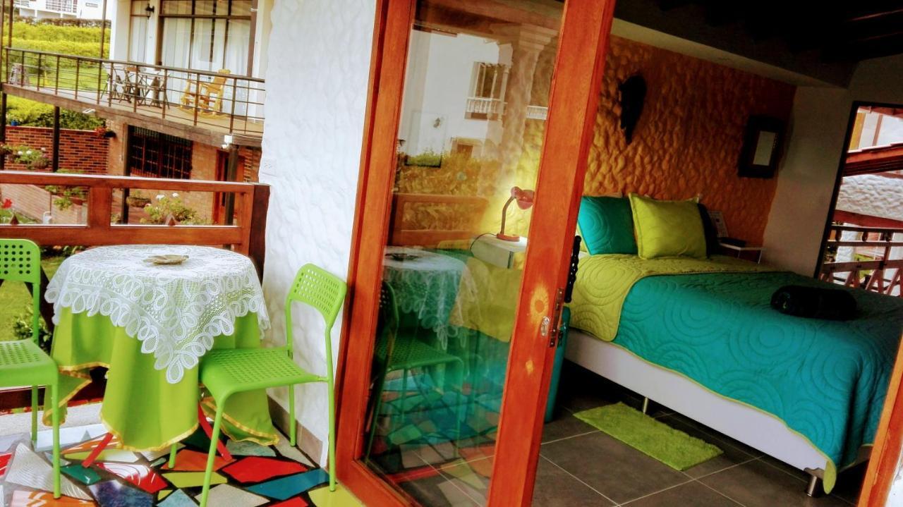 Coliving La Boira Bed & Breakfast Jardin Ngoại thất bức ảnh